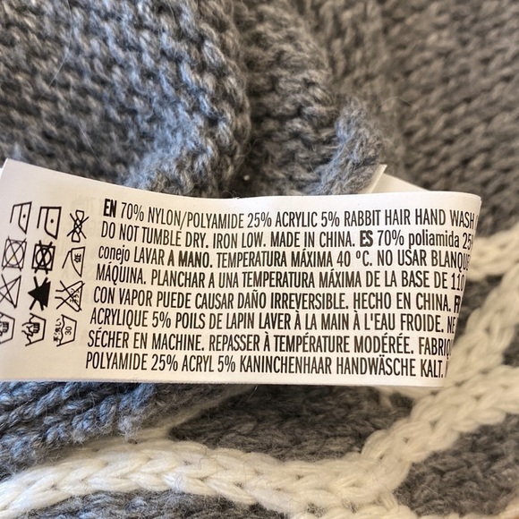 Endless Rose Sweater, Long Sleeve, Gray & White Accent, Braided - Picture 7 of 11